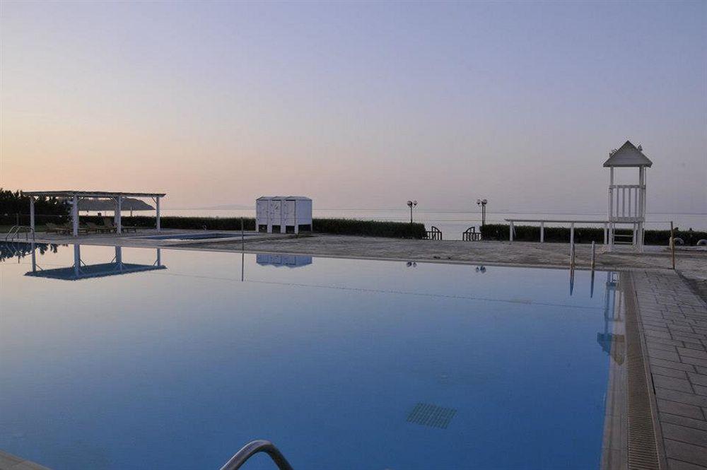Tinos Beach Hotel Esterno foto
